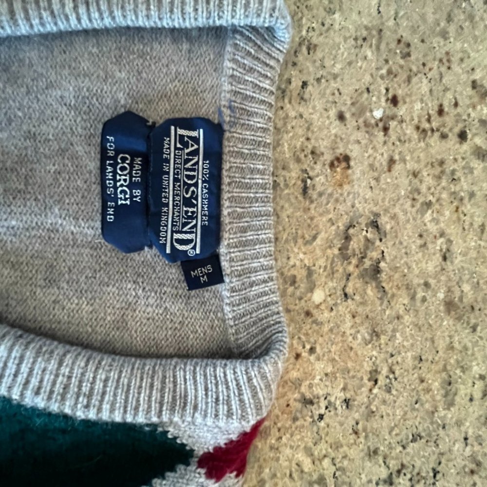 Lands End Corgi 100% cashmere  mens sweater – size M